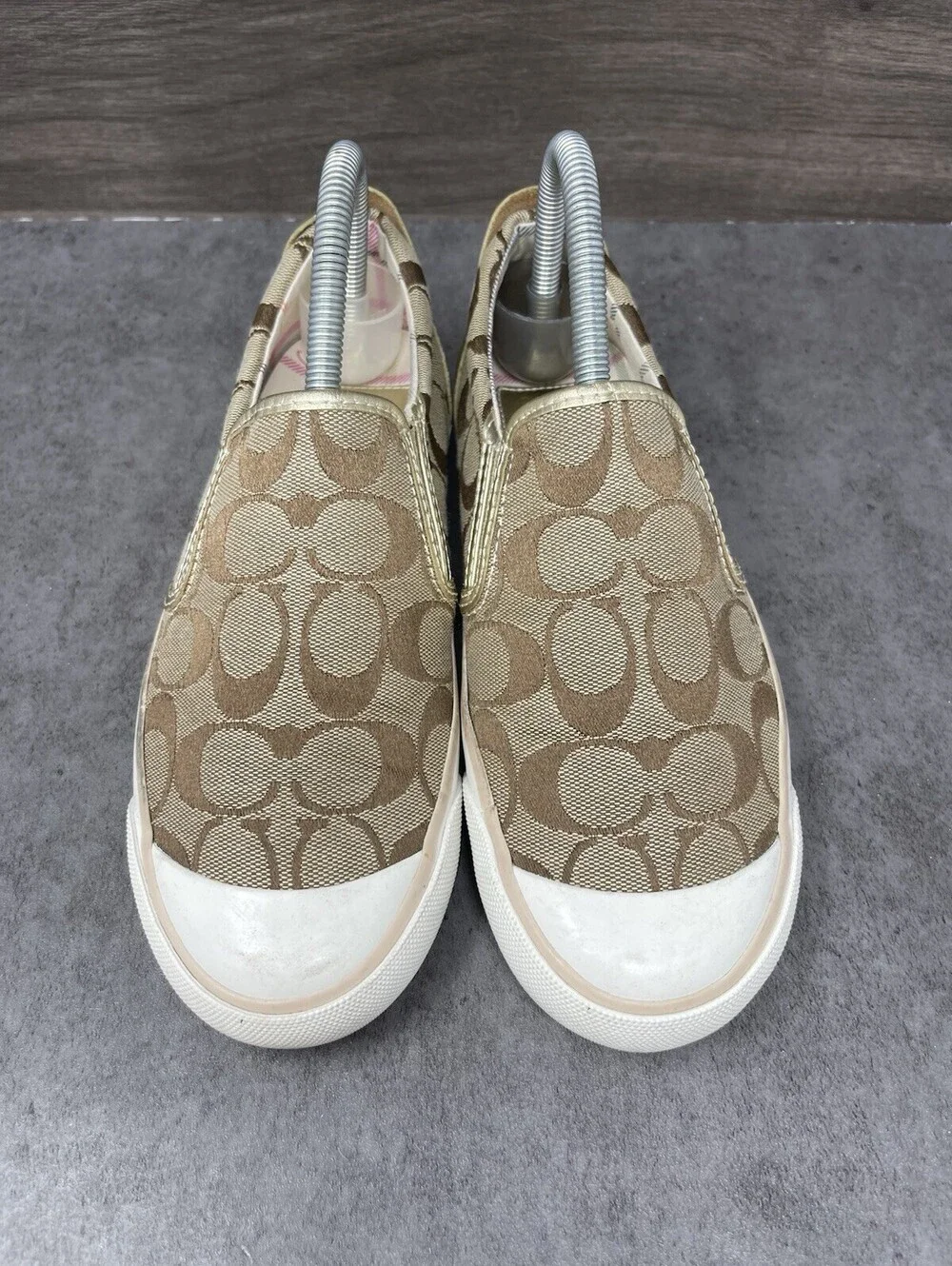 COACH Beale Slip On Shoes Womens Size 7 Gold Monogram Logo Sneakers